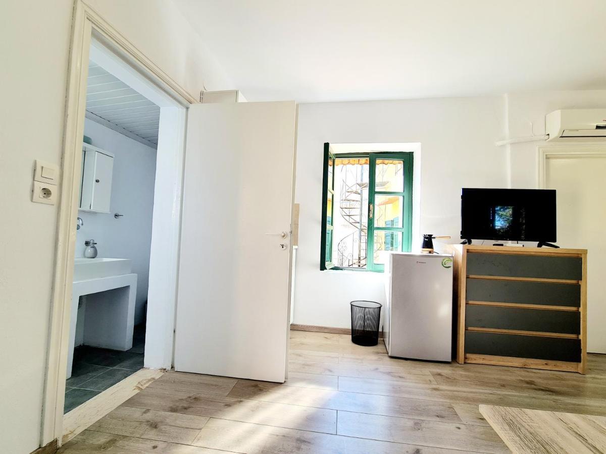 Piccolo Modern Suites Old Town Rhodes City Bagian luar foto