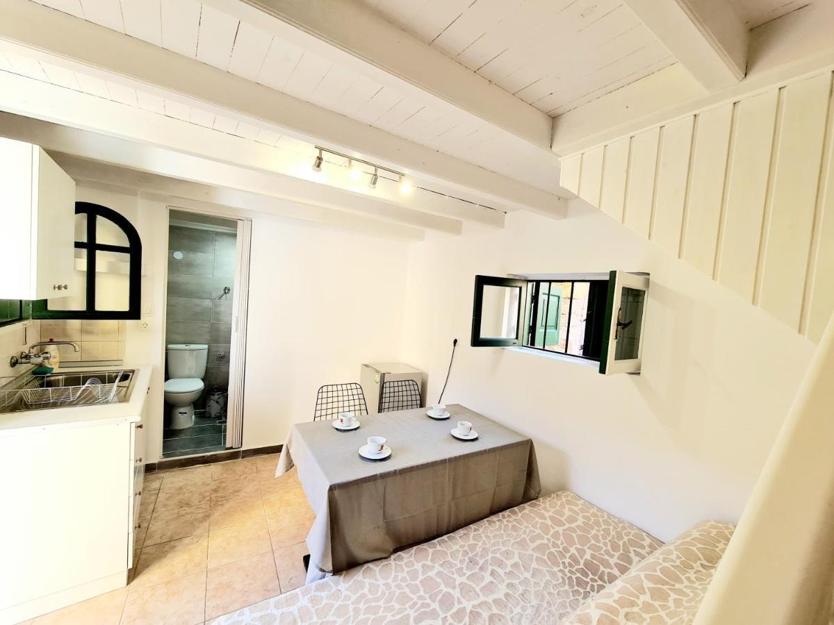 Piccolo Modern Suites Old Town Rhodes City Bagian luar foto